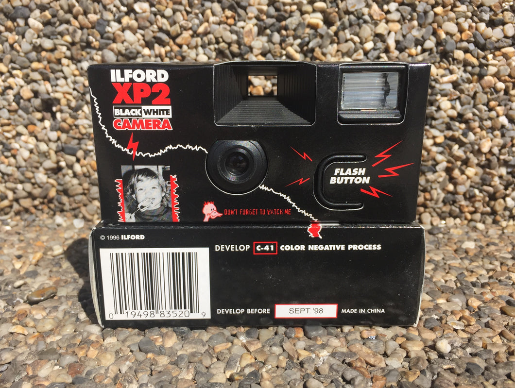 Kodak Tri-X Disposable Camera with Flash (135, 27exp, 400ISO) *B&W Fil–